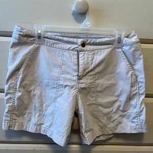 Kuhl woman’s shorts. Size M. Light tan